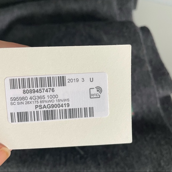 NEW Gucci Dark Grey Wool Cashmere Scarf - Picture 4 of 10